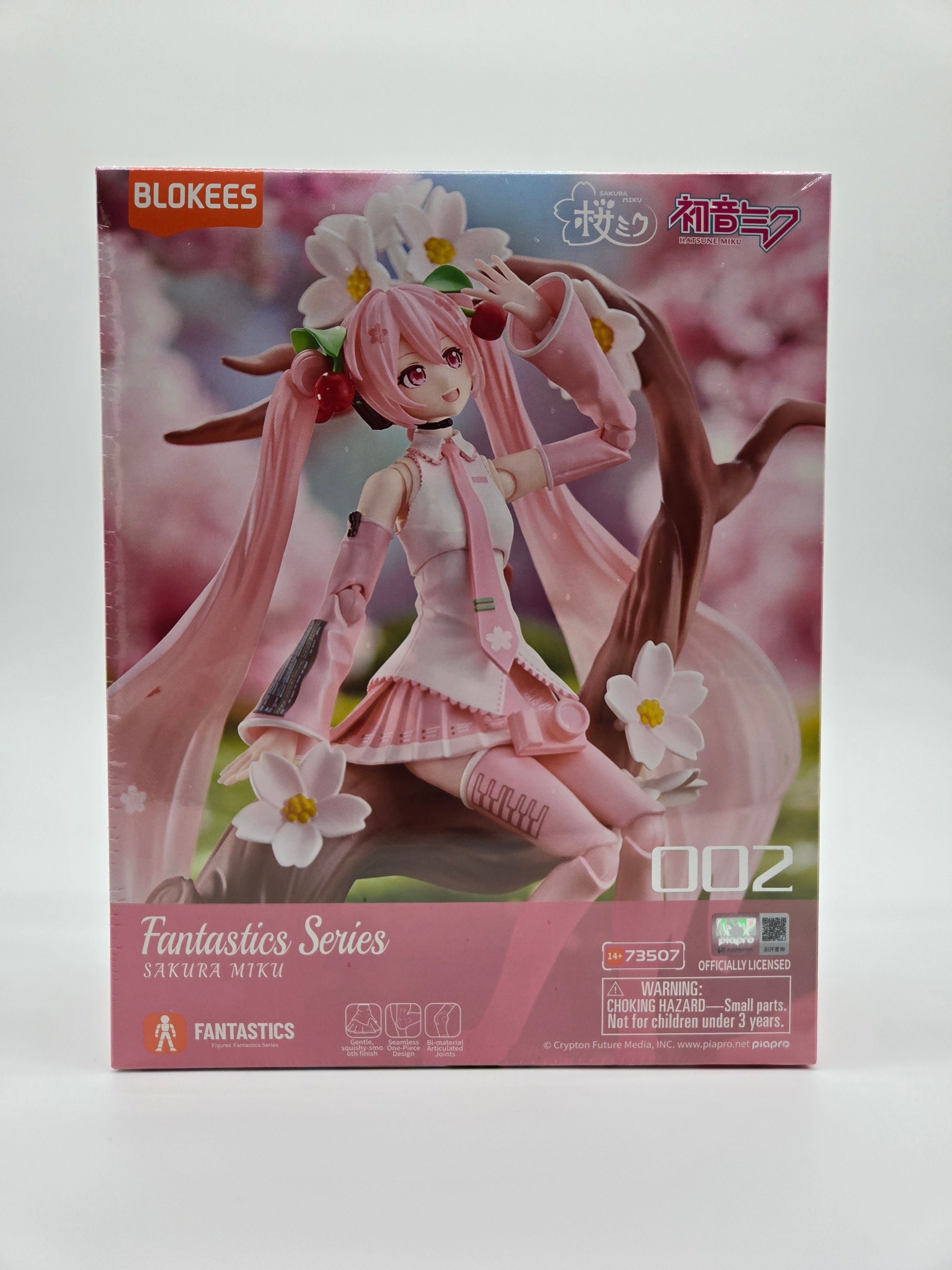 Blokees Fantastic Series - Vocaloid | Sakura Miku Model Kit